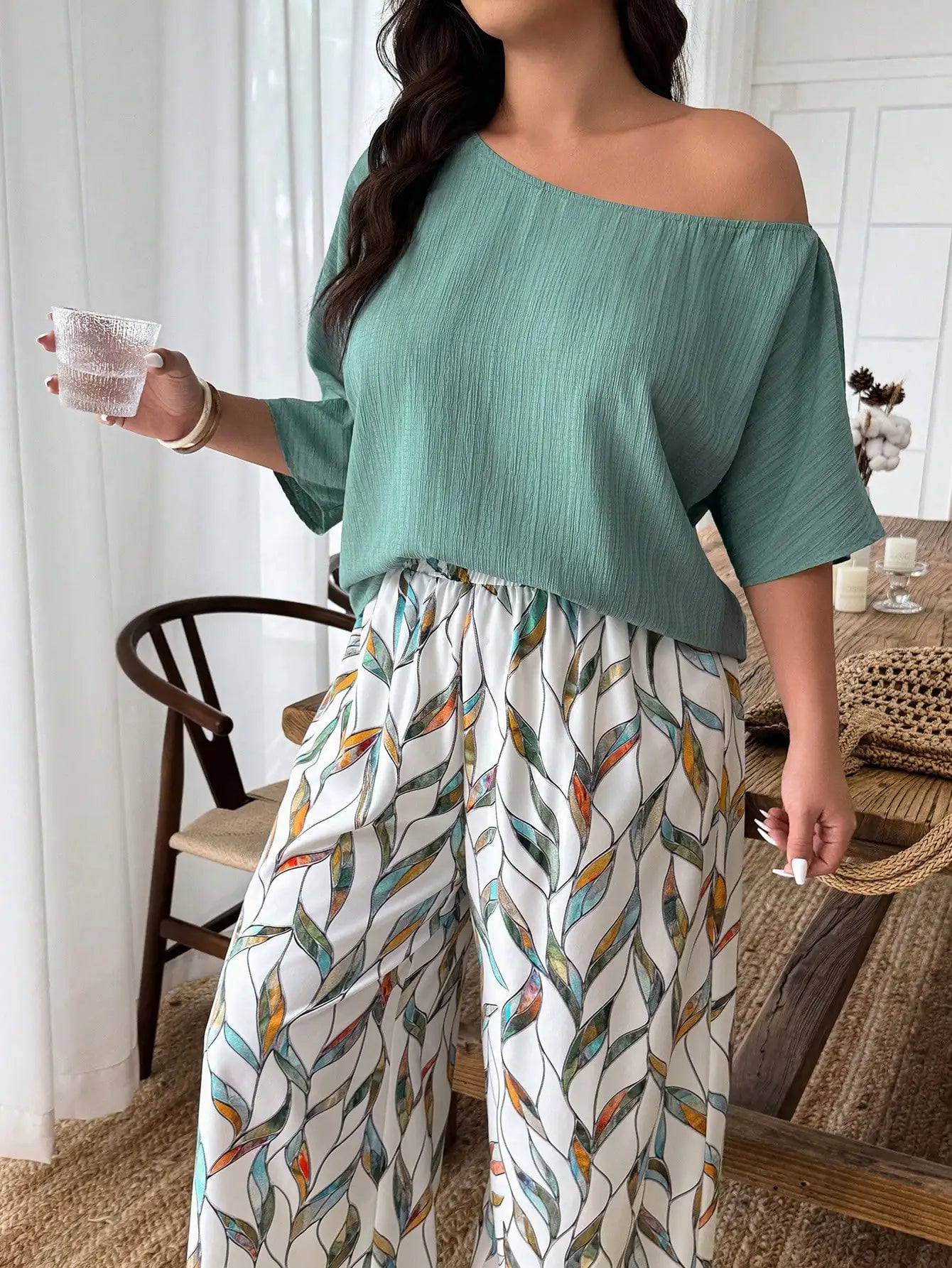 Plus Size Women 2-Piece Linen-Like Crinkle Top And Floral Print Wide Leg Pants Casual Spring Summer Outfit