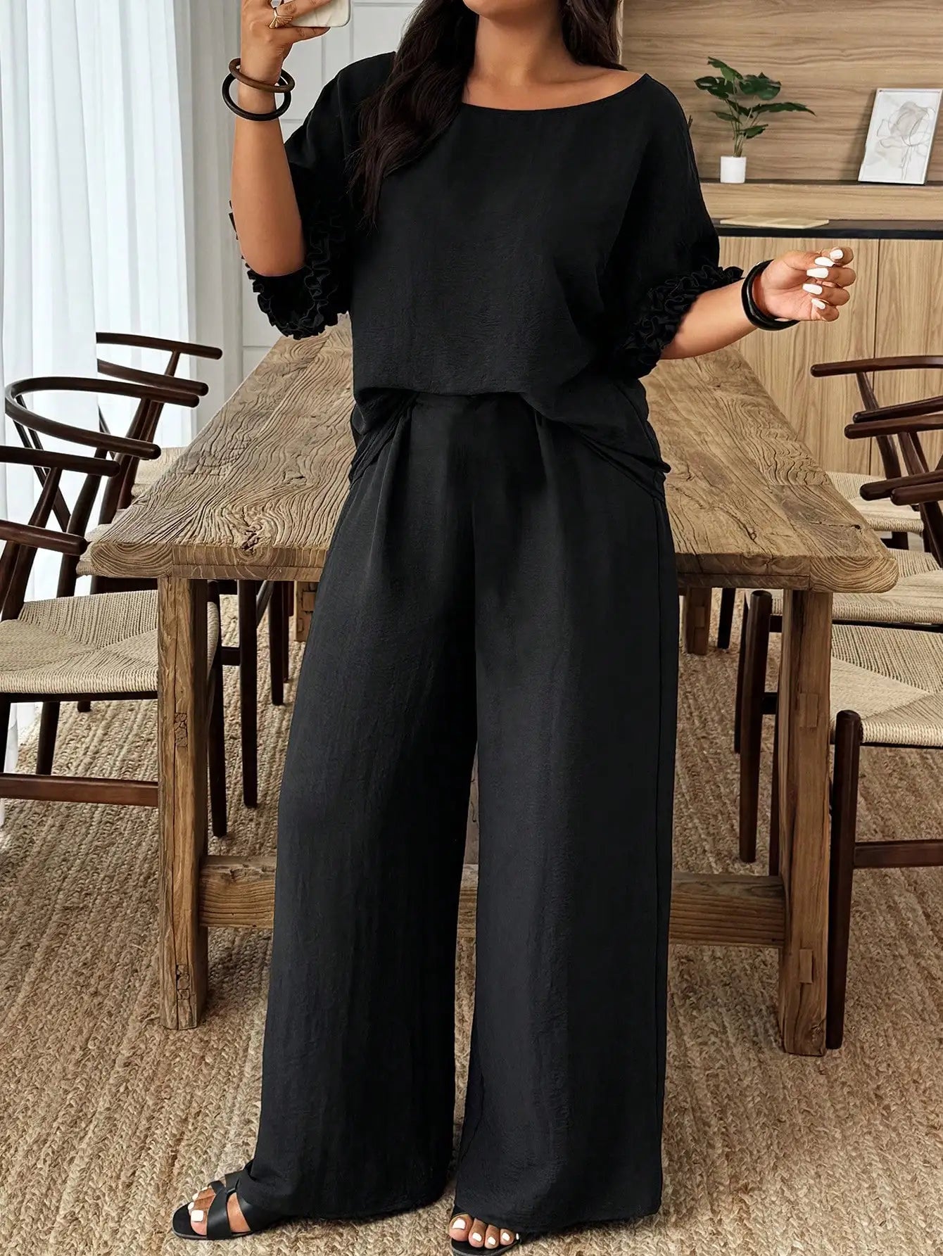 Plus Size Women Solid Color Round Neck Batwing Sleeve Top And Wide Leg Pants Casual 2 Piece Set